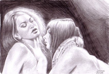 O dansatoare de streaptease si o fata din club