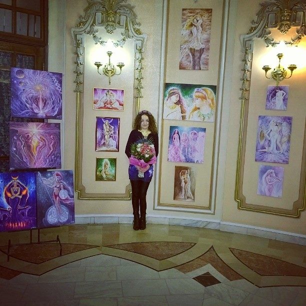 Corina Chirila la Cercul Militar National expozitie de pictura